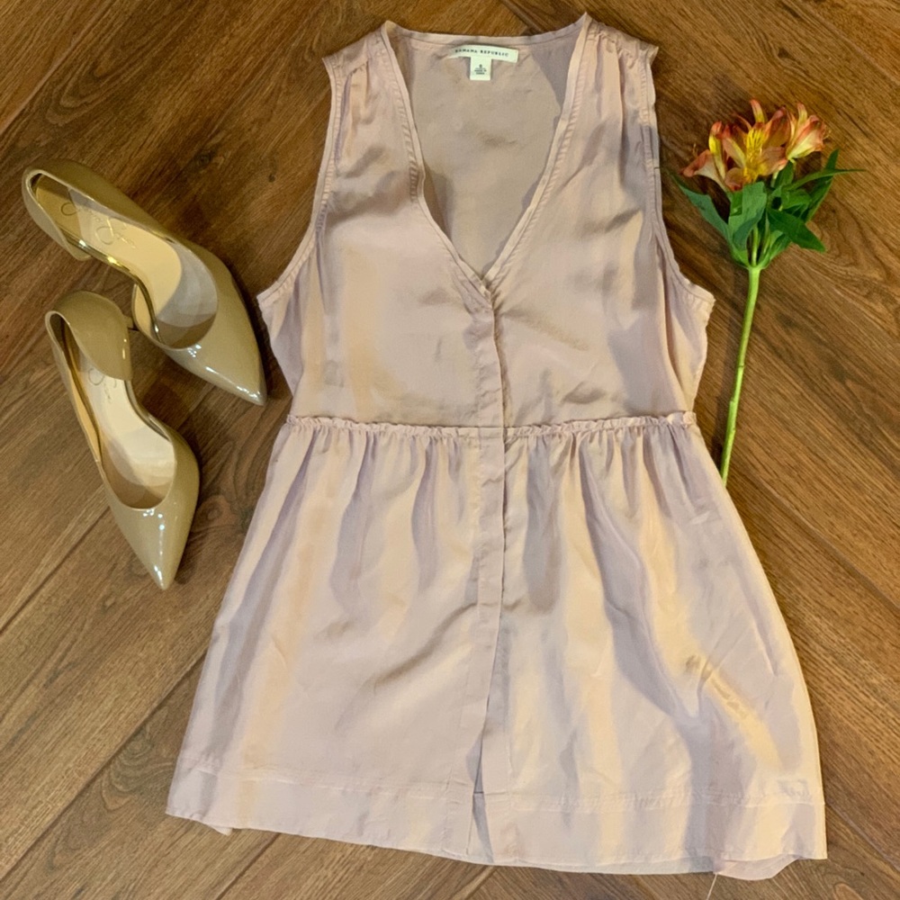 Banana Republic blush silk tunic
